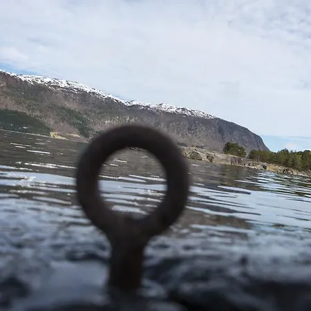 Valsoya Valsøyfjord